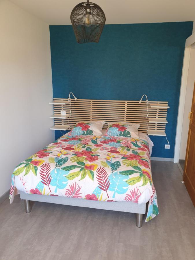 T2 CHEZ LE MARECHAL à NEBOUZAT Apartment Ngoại thất bức ảnh
